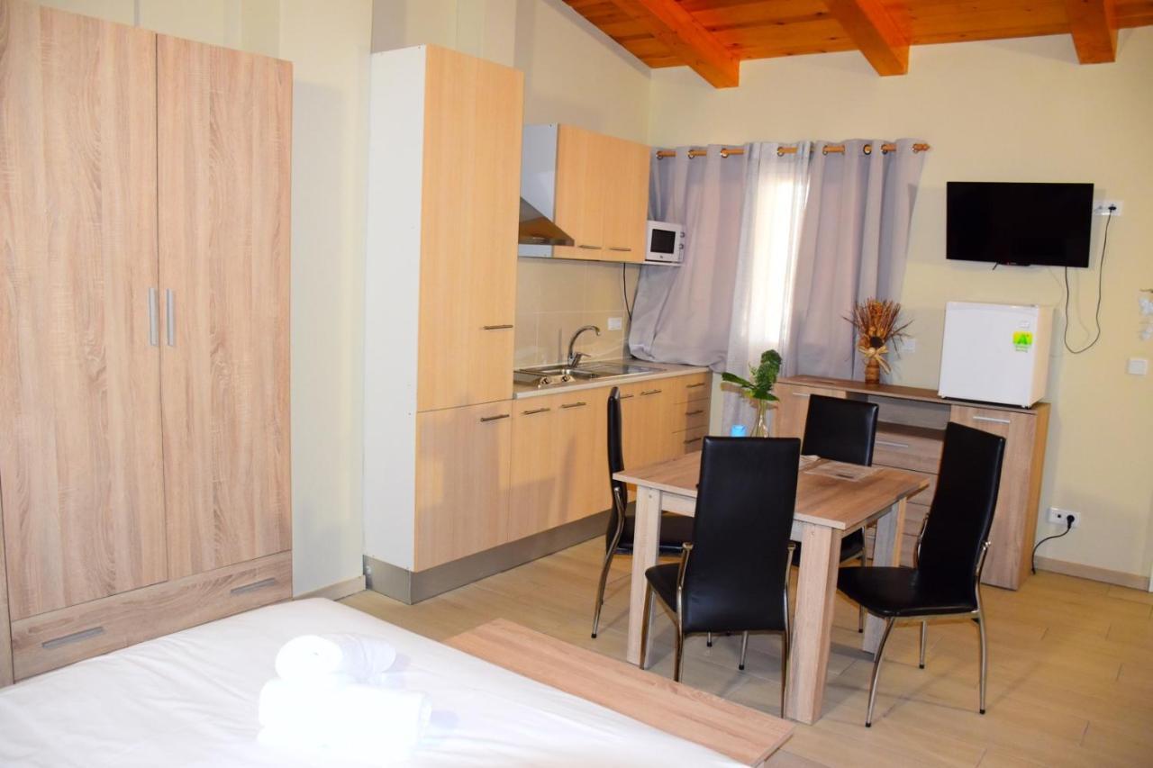 Apartamentos Giuliano Empuriabrava Zewnętrze zdjęcie